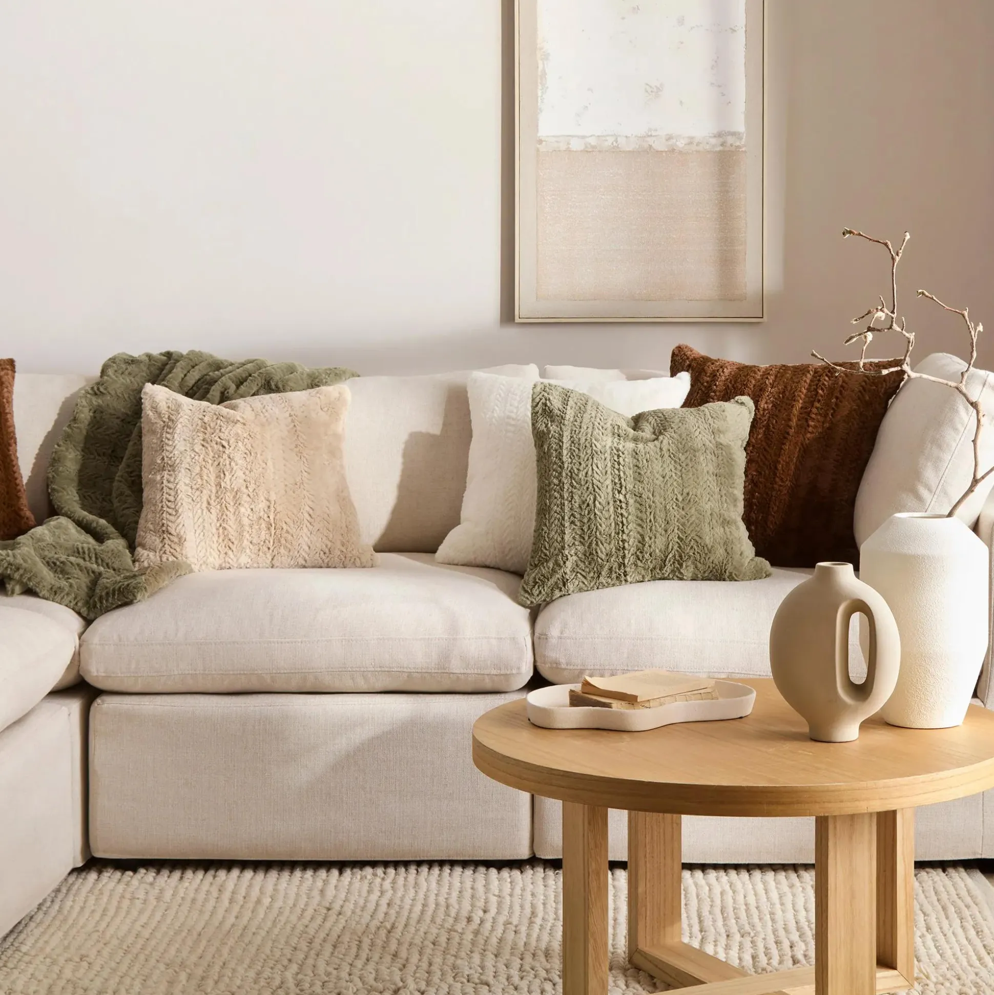 Beige Set of 2 Ellyn Decorative Pillow