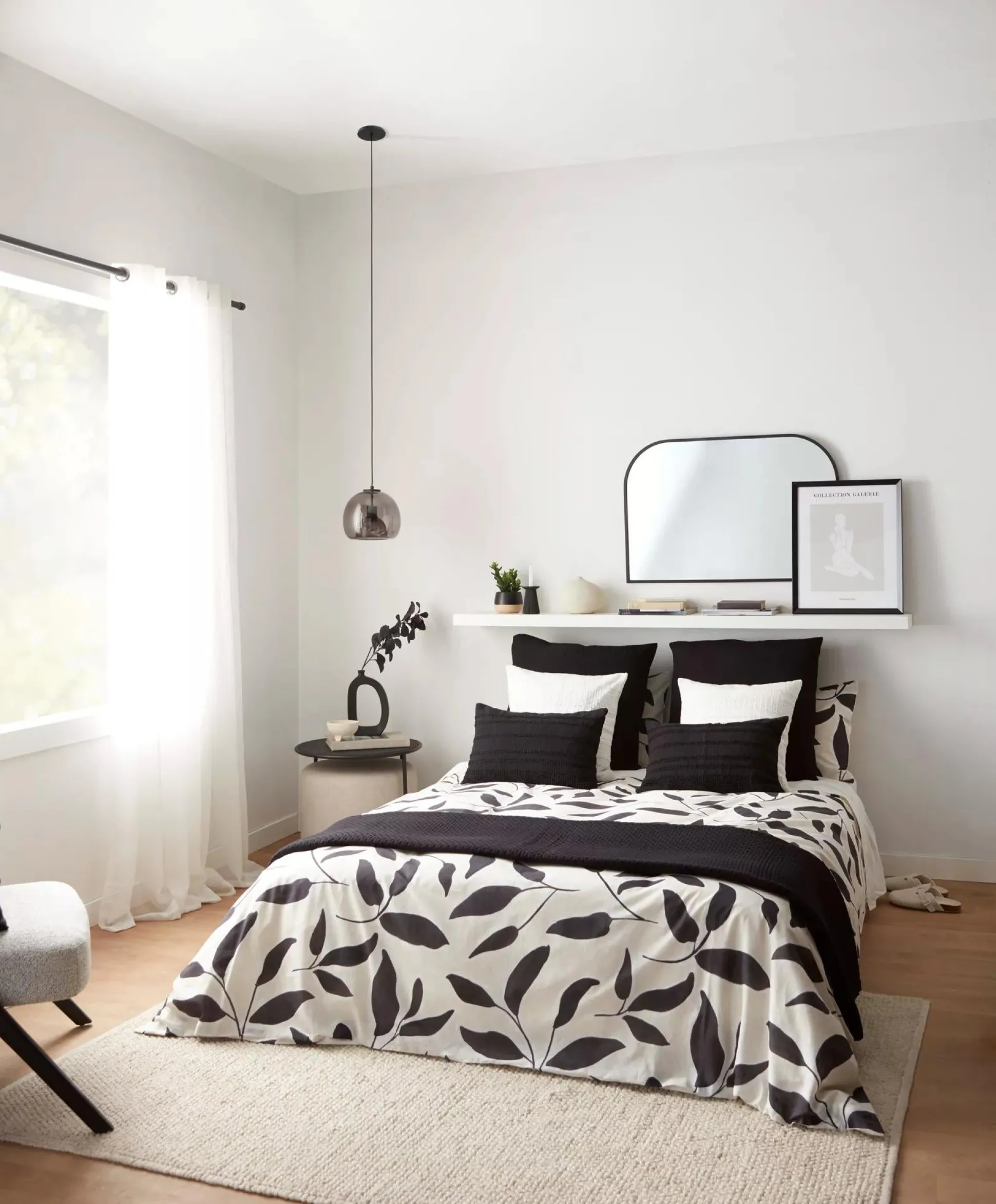 Black Side Table with Ottoman