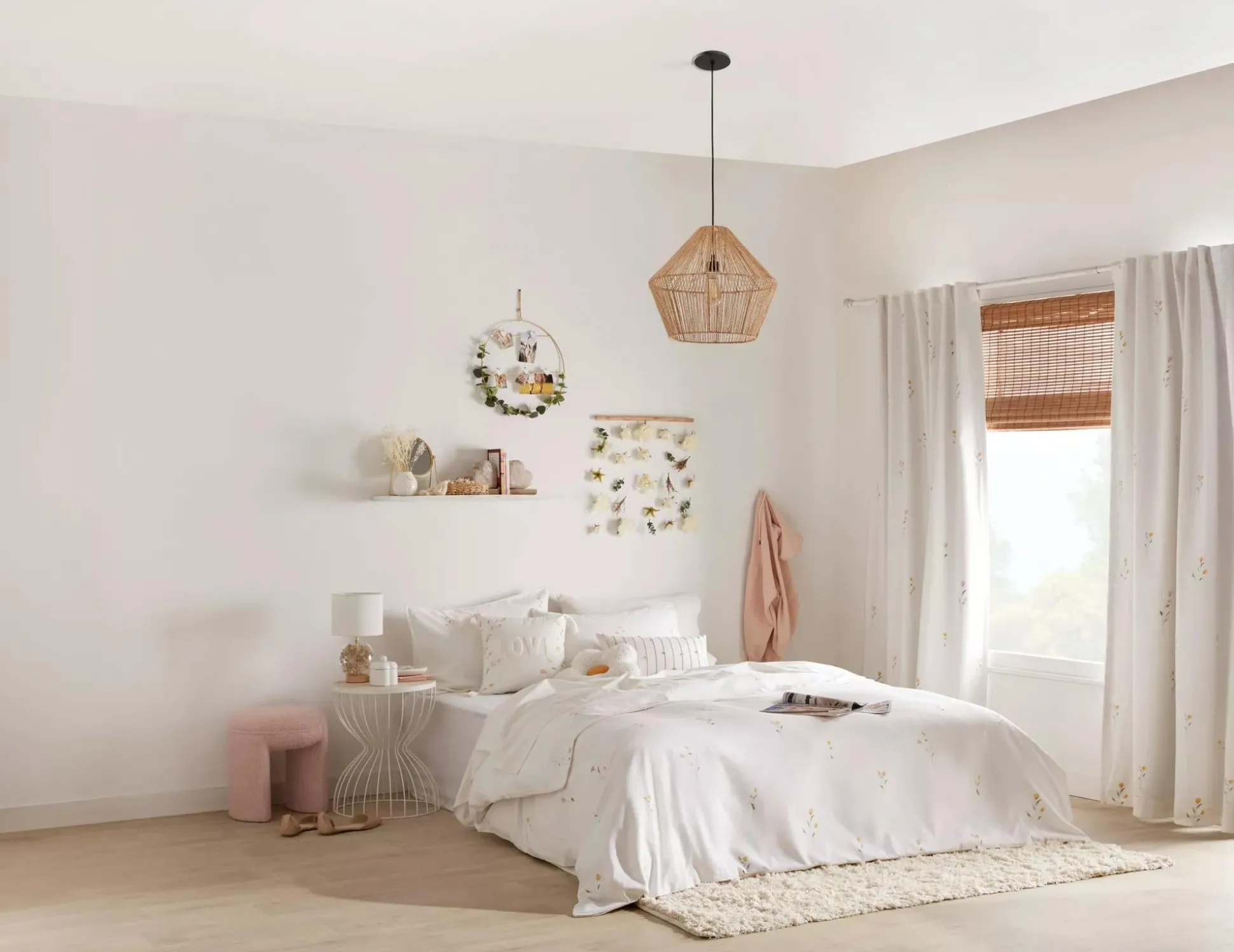 Dried Flowers Table Lamp