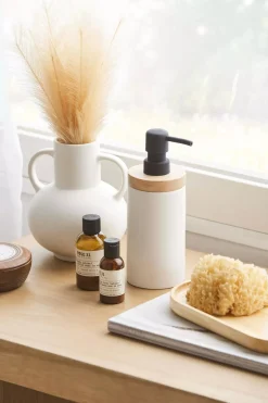 Pampas Bouquet in Vase