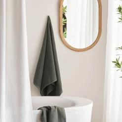 Ribbed Bath Towel