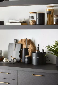 Round Natural Fiber Placemat