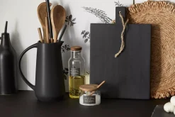 Round Natural Fiber Placemat