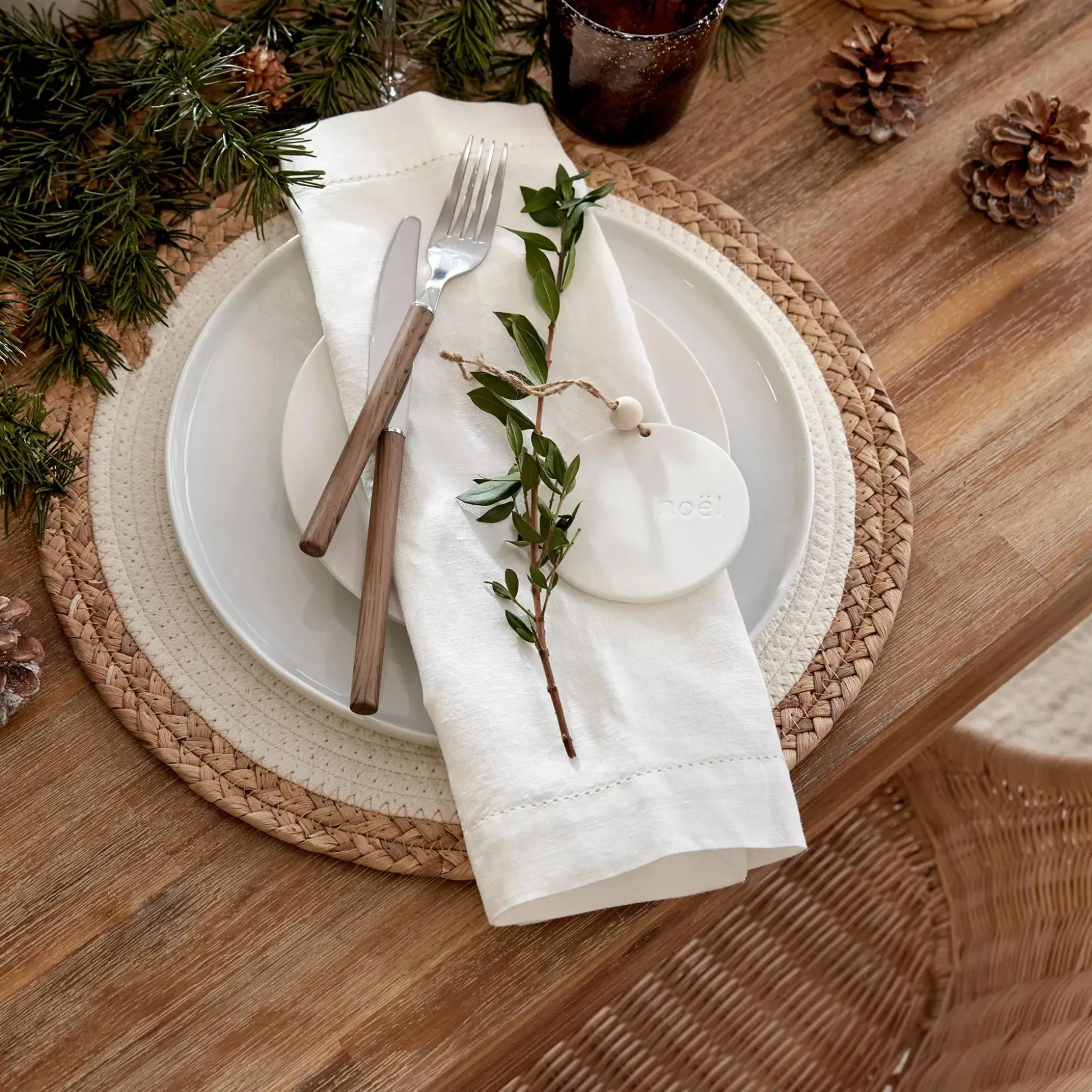 Round Straw Placemat
