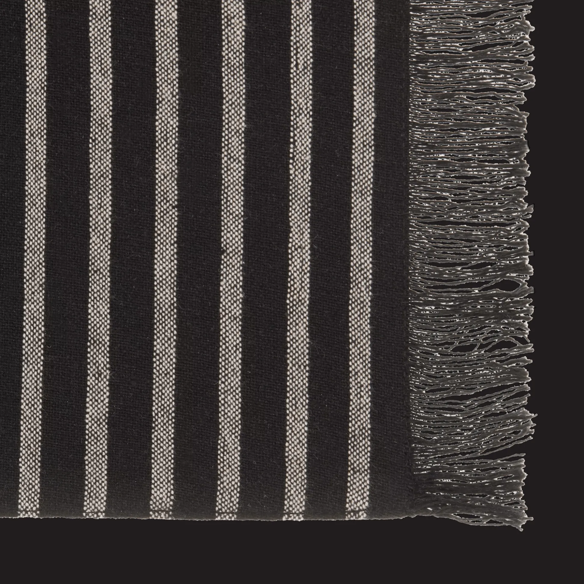Set of 4 Black & Natural Fringed Fabric Placemats
