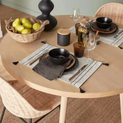 Set of 4 Fabric Placemats with Tassels