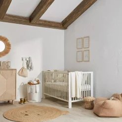 Sherpa Bear-Shaped Chair